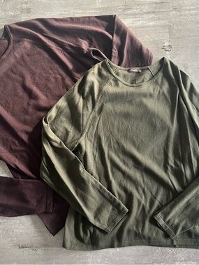 J. McLaughlin Olive Green & Brown Crewneck Sweaters bundle of 2 Sz L